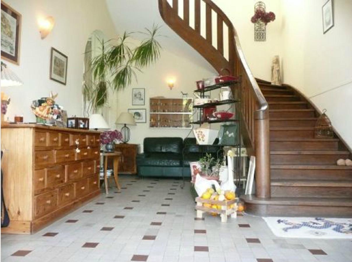 לינה וארוחת בוקר Manoir De Bois En Ardres מראה חיצוני תמונה