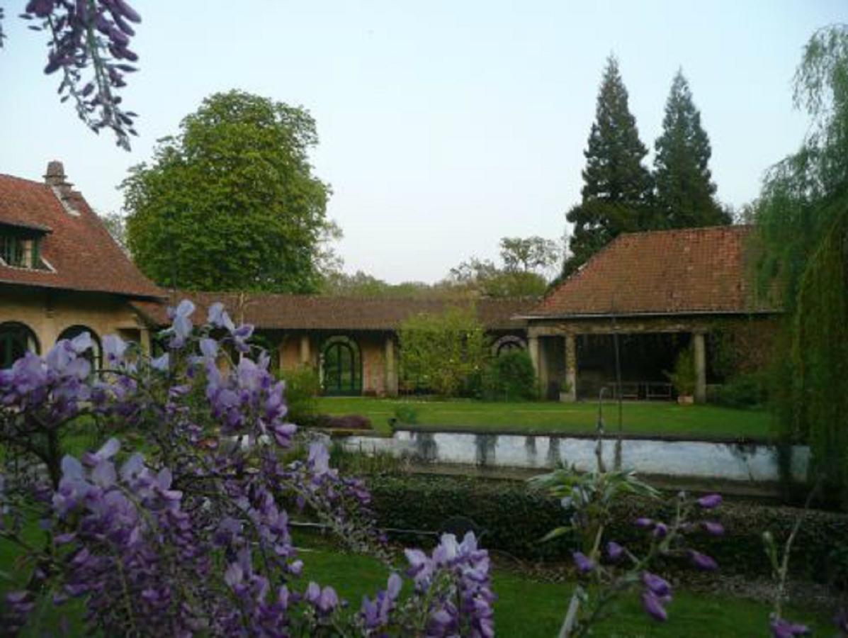 לינה וארוחת בוקר Manoir De Bois En Ardres מראה חיצוני תמונה