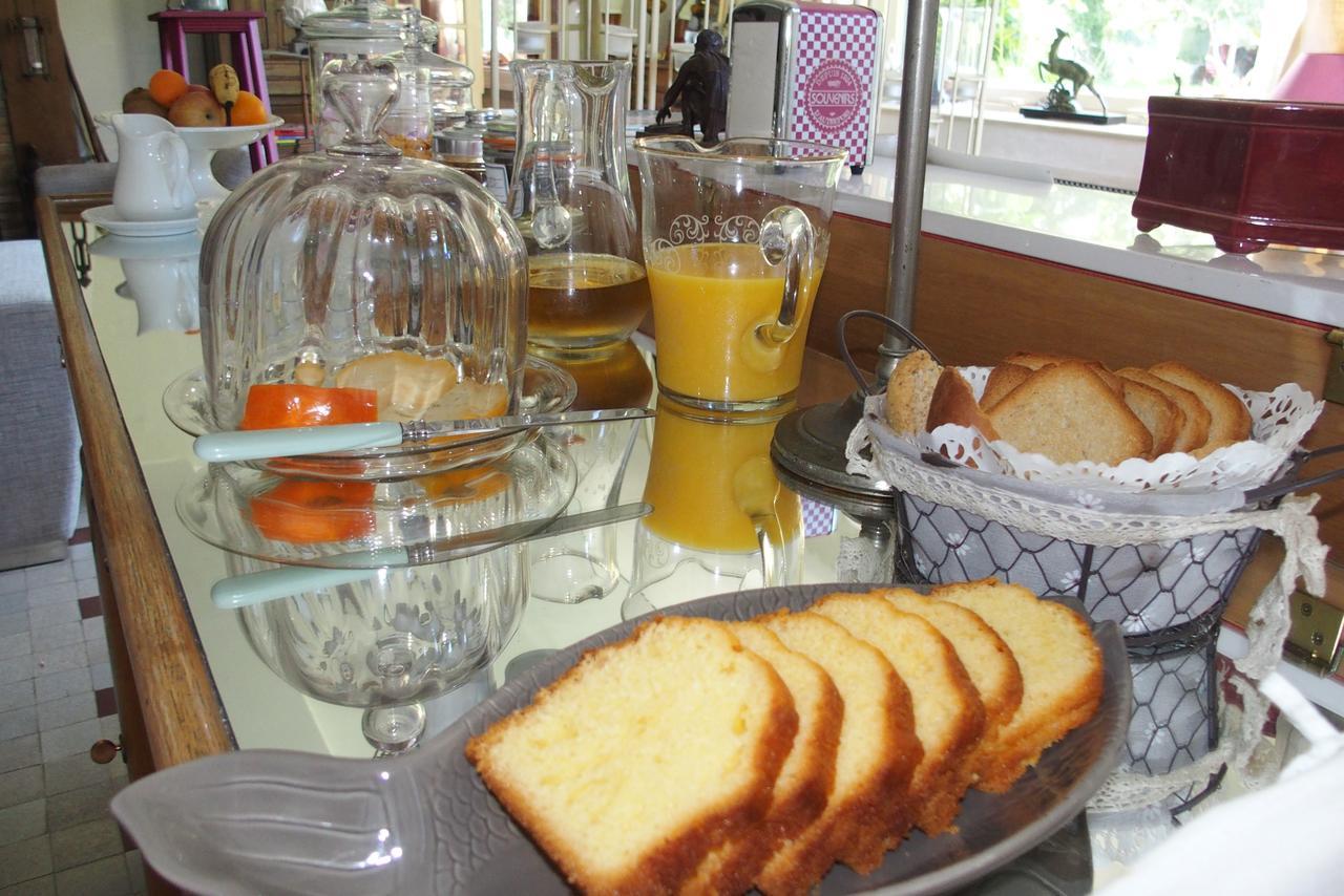 לינה וארוחת בוקר Manoir De Bois En Ardres מראה חיצוני תמונה